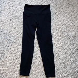 Black athletic leggings